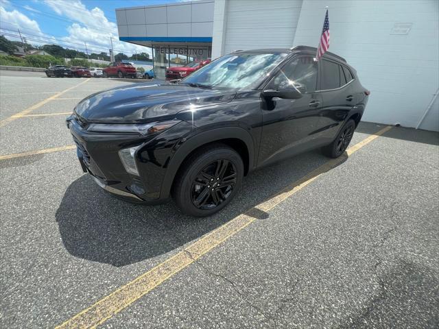 Photo of 2025 Mosaic Black Metallic Chevrolet Trax