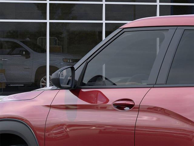 Photo of 2025 Crimson Metallic Chevrolet Trailblazer
