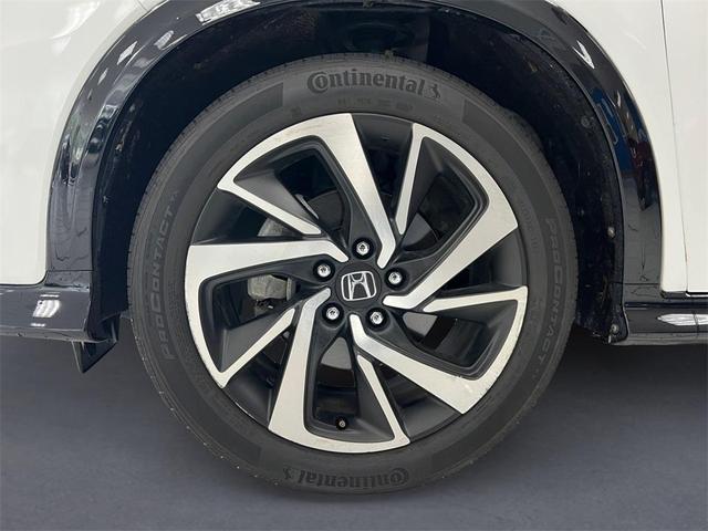 Photo of 2020 Platinum White Pearl Honda HR-V