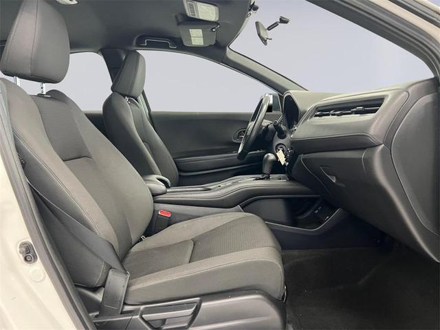Photo of 2020 Platinum White Pearl Honda HR-V