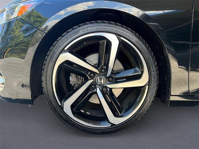 Photo of 2020 Crystal Black Pearl Honda Accord