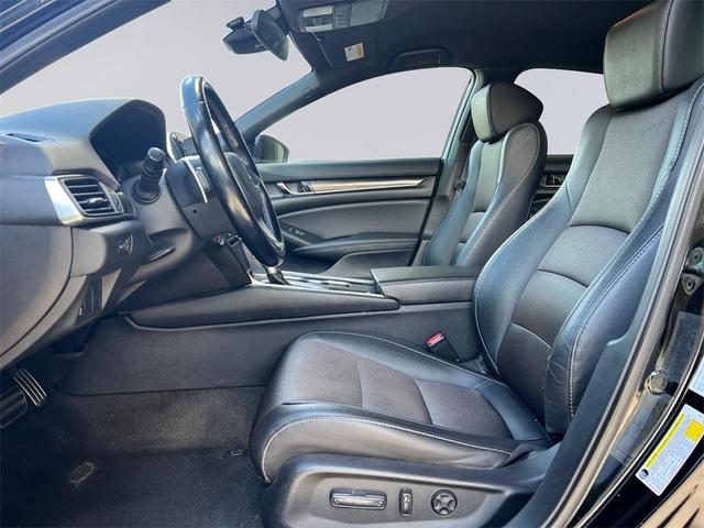 Photo of 2020 Crystal Black Pearl Honda Accord