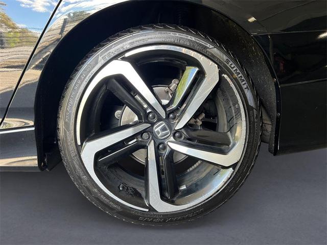 Photo of 2020 Crystal Black Pearl Honda Accord