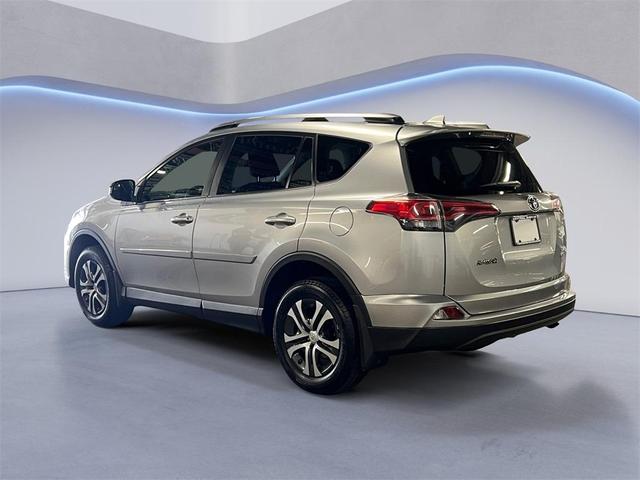 Photo of 2018 Silver Sky Metallic Toyota RAV4