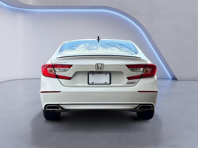 Photo of 2022 Platinum White Pearl Honda Accord