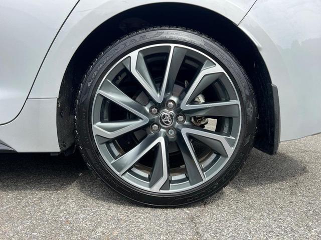 Photo of 2022 Classic Silver Metallic Toyota Corolla