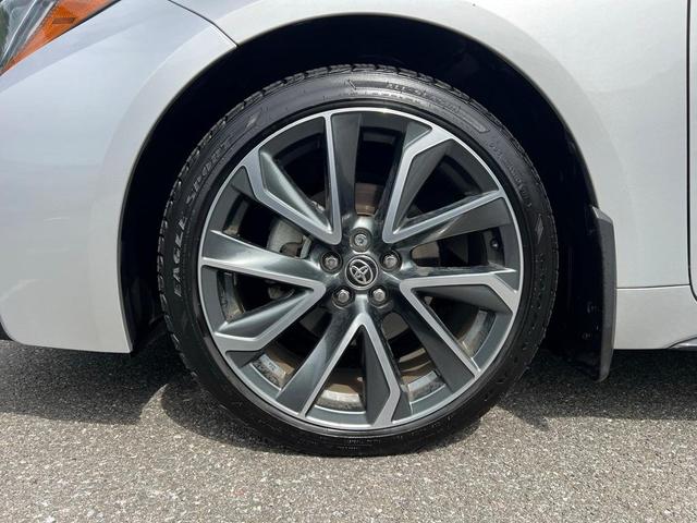 Photo of 2022 Classic Silver Metallic Toyota Corolla