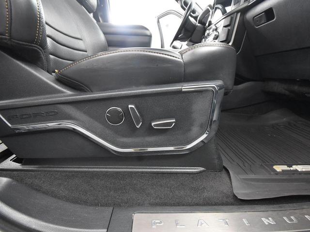 Photo of 2023 Agate Black Metallic Ford F-150