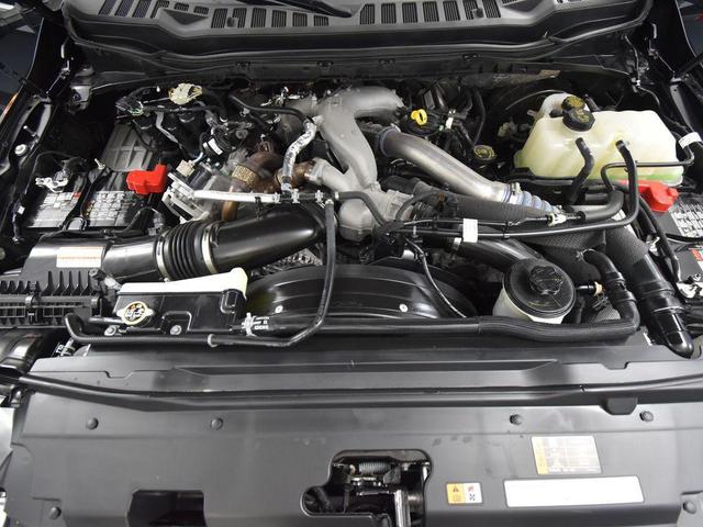 Photo of 2024 Agate Black Metallic Ford F-250
