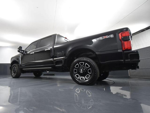 Photo of 2024 Agate Black Metallic Ford F-250