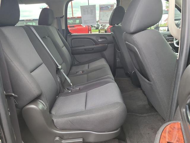 Photo of 2011 Black Chevrolet Suburban