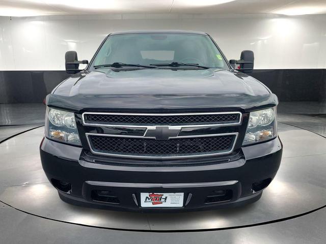 Photo of 2011 Black Chevrolet Suburban
