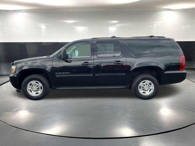 Photo of 2011 Black Chevrolet Suburban
