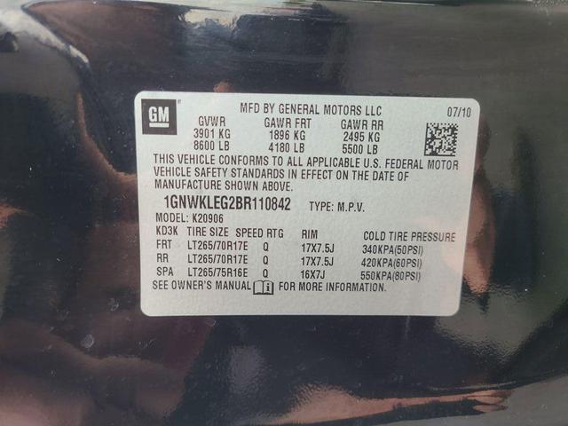 Photo of 2011 Black Chevrolet Suburban