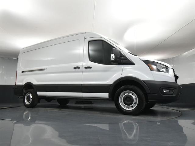 Photo of 2024 Oxford White Ford Transit-250