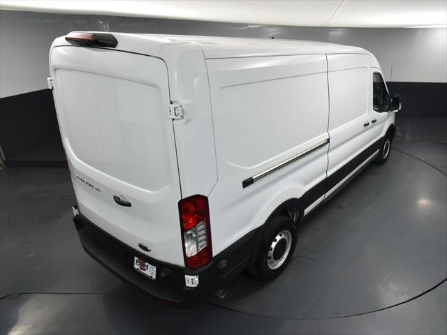 Photo of 2024 Oxford White Ford Transit-250