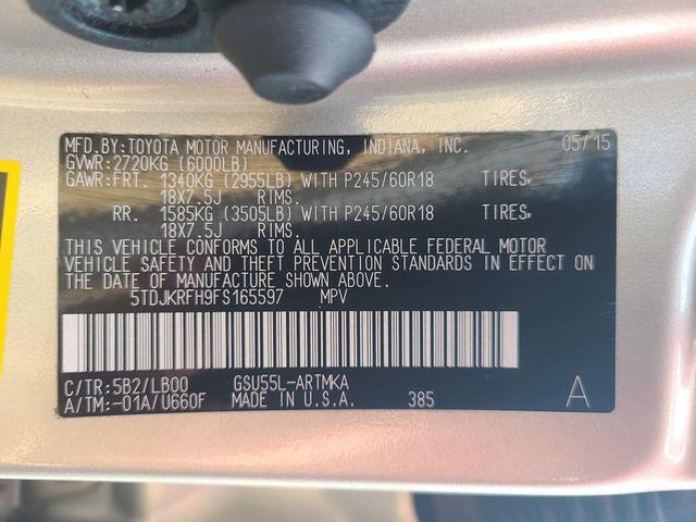 Photo of 2015 Creme Brulee Mica Toyota Highlander