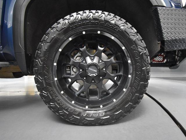 Photo of 2021 Pacific Blue Metallic GMC Sierra 3500