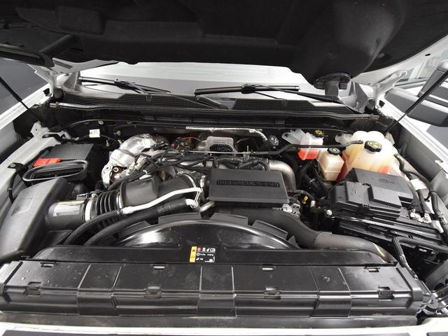 Photo of 2024 Summit White Chevrolet Silverado 2500
