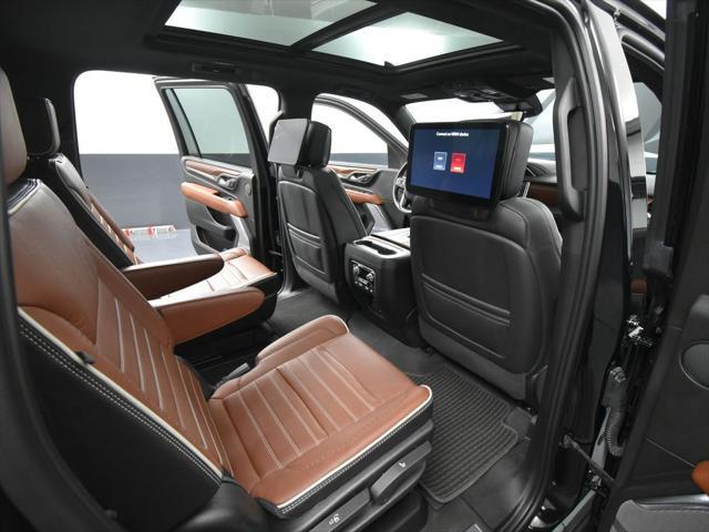 Photo of 2023 Onyx Black GMC Yukon XL