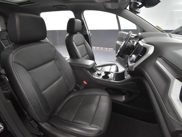 Photo of 2022 Ebony Twilight Metallic GMC Acadia