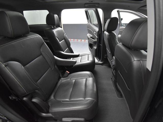 Photo of 2022 Ebony Twilight Metallic GMC Acadia