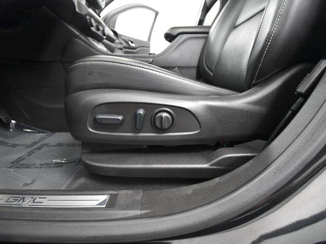 Photo of 2022 Ebony Twilight Metallic GMC Acadia