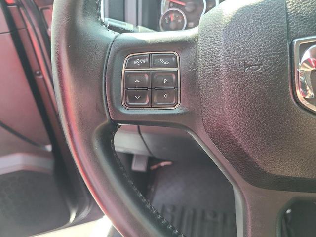 Photo of 2017 Granite Crystal Metallic Clearcoat RAM 1500