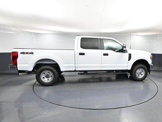 Photo of 2022 Oxford White Ford F-250