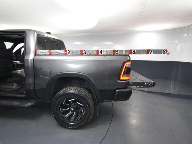 Photo of 2022 Granite Crystal Metallic Clearcoat RAM 1500