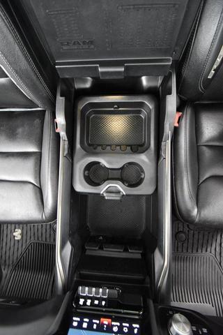 Photo of 2022 Granite Crystal Metallic Clearcoat RAM 1500