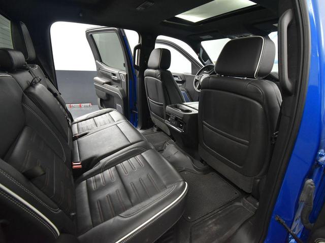 Photo of 2023 Dynamic Blue Metallic GMC Sierra 1500