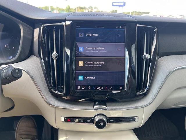 Photo of 2024 Denim Blue Metallic Volvo XC60