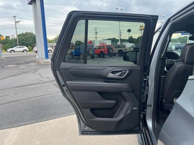 Photo of 2022 Satin Steel Metallic GMC Yukon