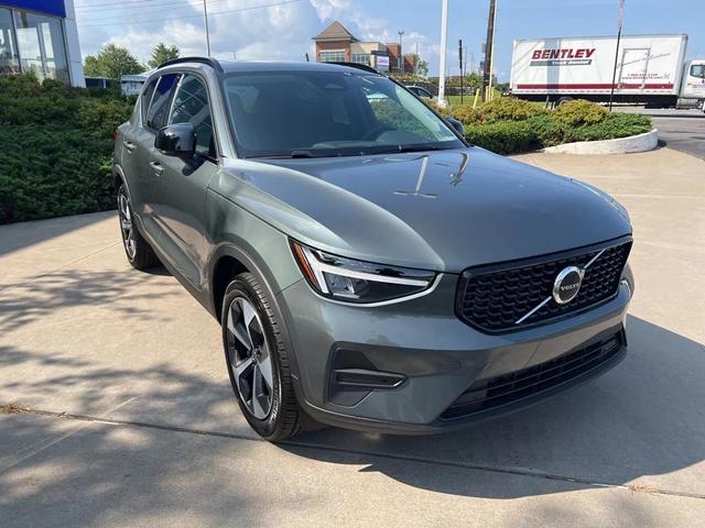 Photo of 2026 Forest Lake Volvo XC40