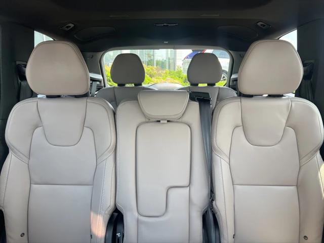 Photo of 2025 Crystal White Pearl Volvo XC90 Plug-In Hybrid