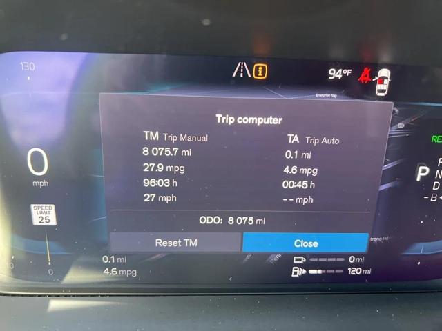 Photo of 2024 Onyx Black Metallic Volvo XC60 Recharge Plug-In Hybrid