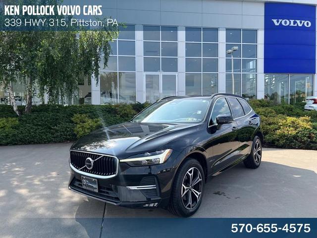 Photo of 2022 Onyx Black Metallic Volvo XC60