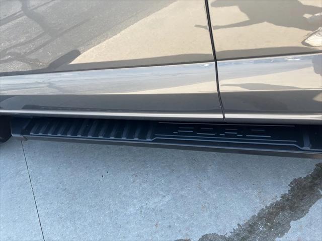 Photo of 2022 Carbonized Gray Metallic Ford F-150