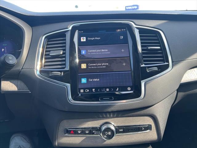 Photo of 2023 Denim Blue Metallic Volvo XC90 Recharge Plug-In Hybrid