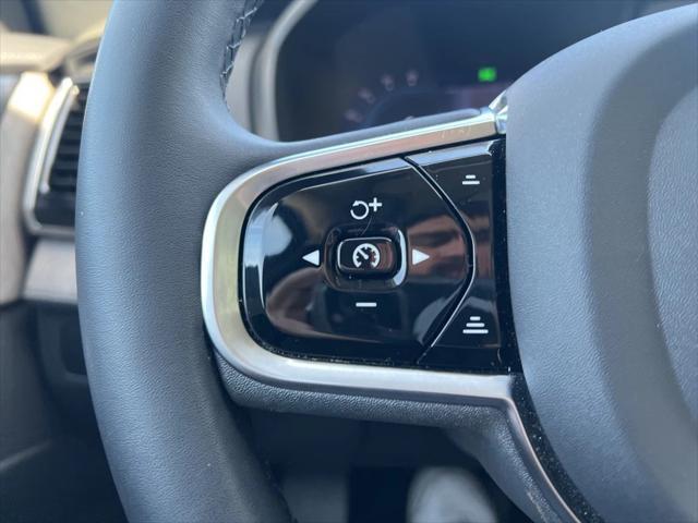 Photo of 2023 Denim Blue Metallic Volvo XC90 Recharge Plug-In Hybrid