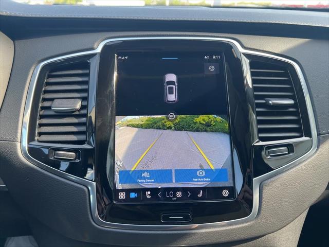 Photo of 2023 Denim Blue Metallic Volvo XC90 Recharge Plug-In Hybrid