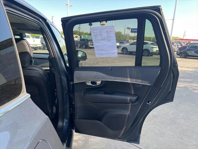 Photo of 2023 Denim Blue Metallic Volvo XC90 Recharge Plug-In Hybrid