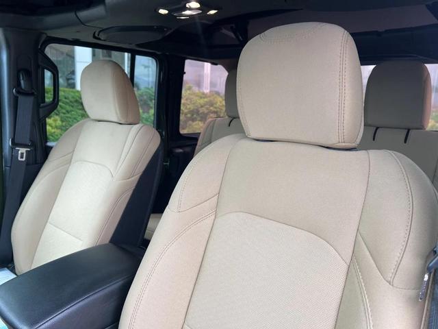 Photo of 2022 Sarge Green Clearcoat Jeep Wrangler