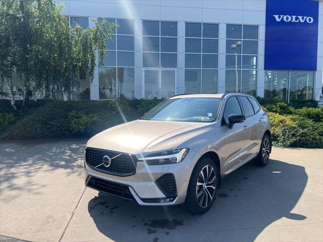 Photo of 2023 Bright Dusk Volvo XC60