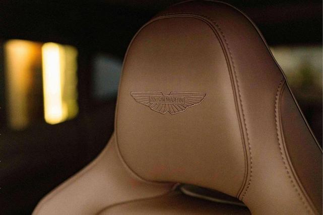 Photo of 2025 Black Aston Martin DBX