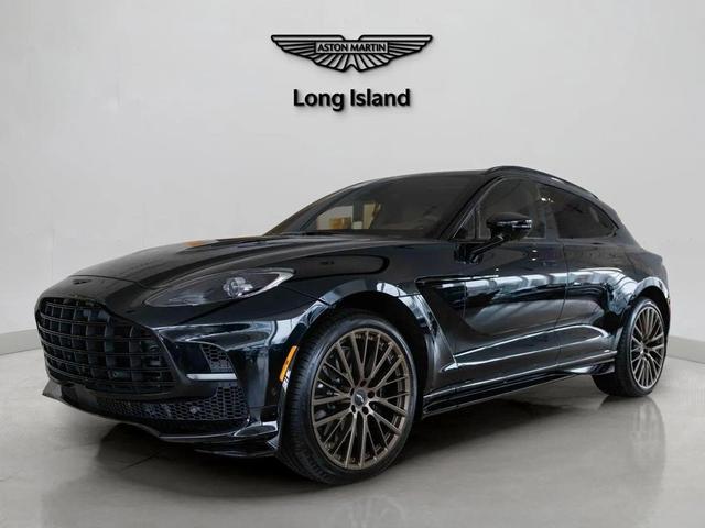 Photo of 2025 Black Aston Martin DBX