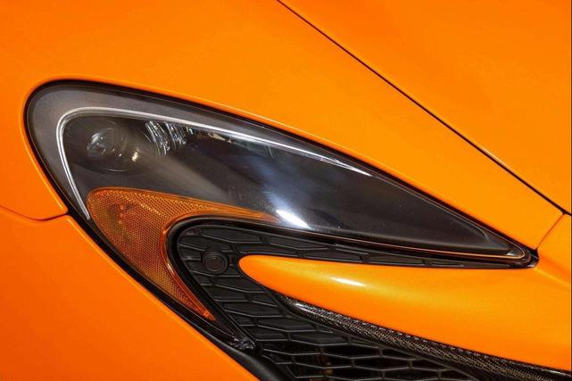Photo of 2016 Orange McLaren 650S