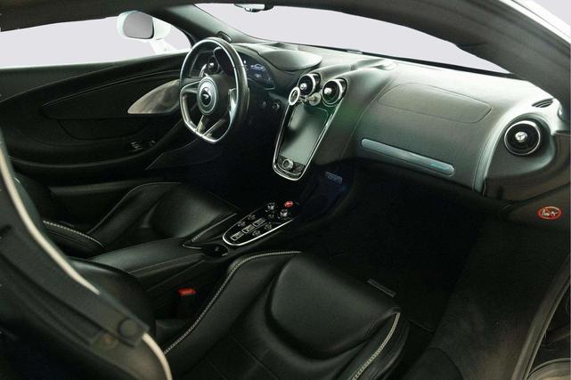 Photo of 2020 Silica White McLaren GT