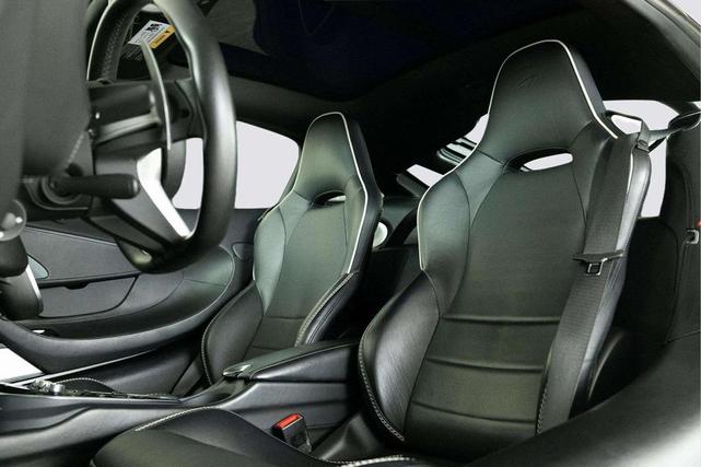Photo of 2020 Silica White McLaren GT